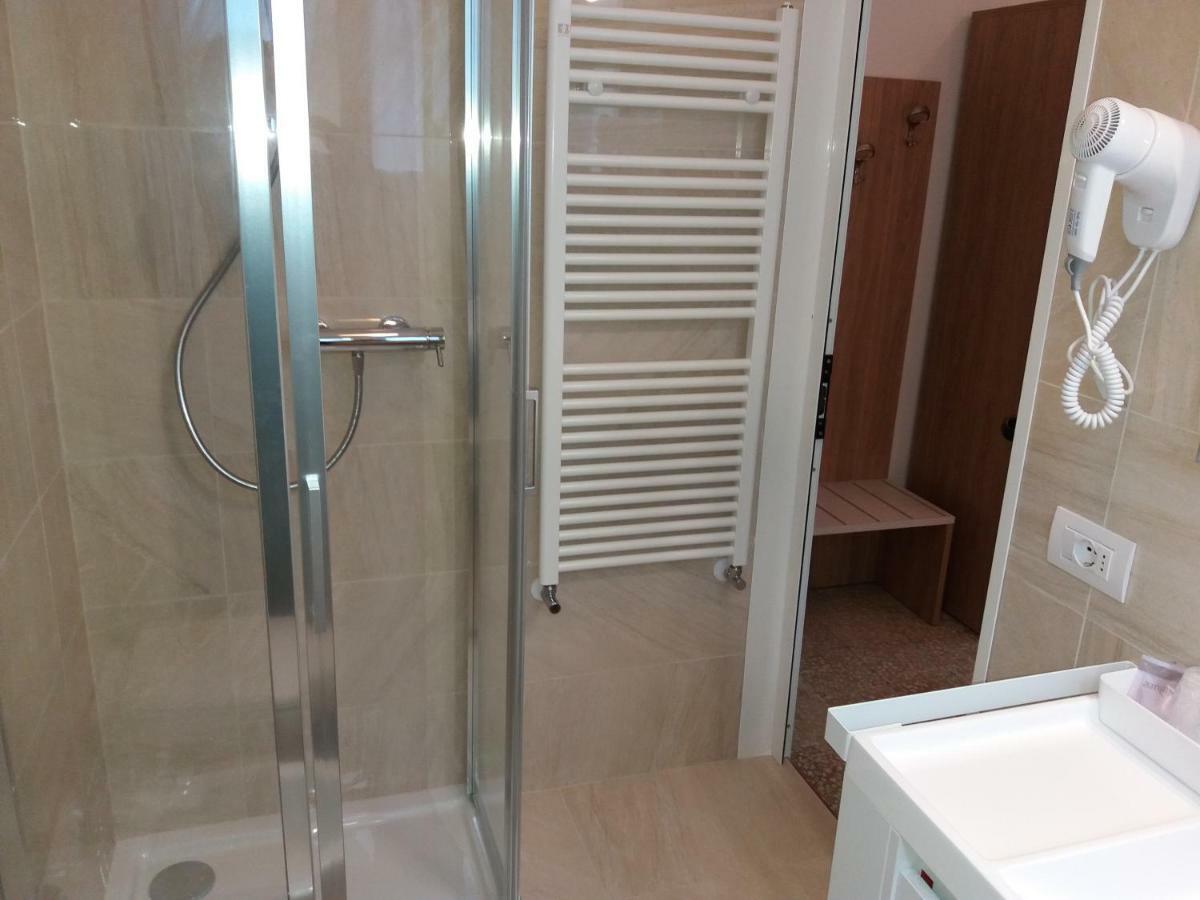 Hotel Niagara Marotta Ngoại thất bức ảnh